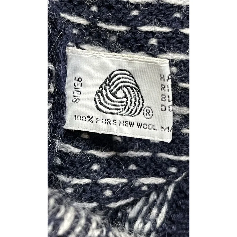 NORWEGIAN DESIGNS XL Pure New Wool Men’s Sweater.